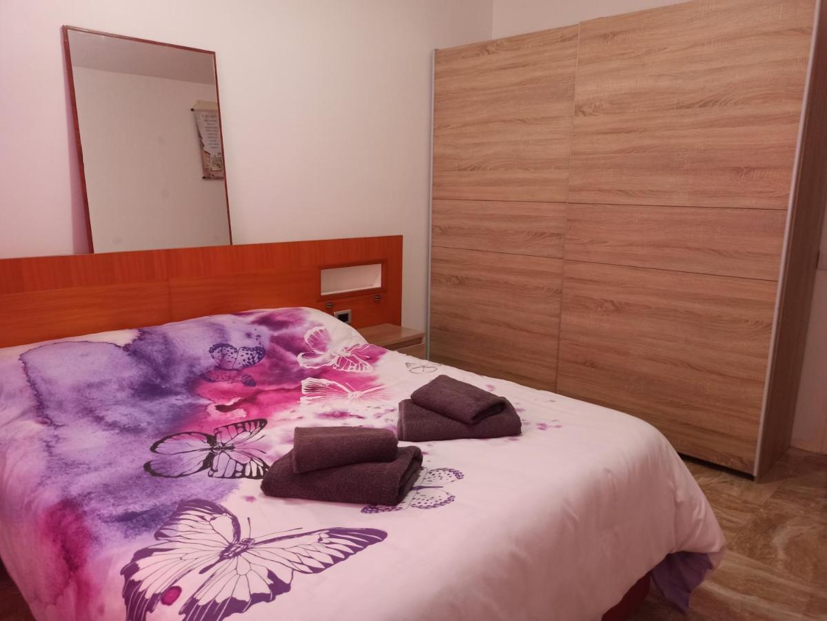 Chalet En Entorno Natural De La Costa Brava Bell-Lloc  外观 照片